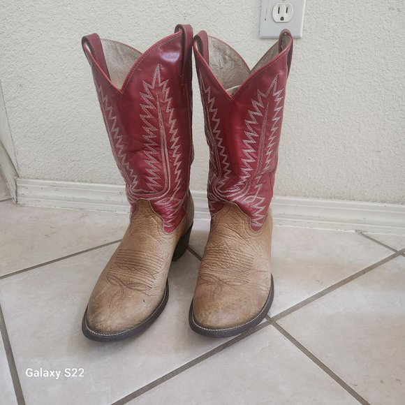 Boots - Picture 1 of 2